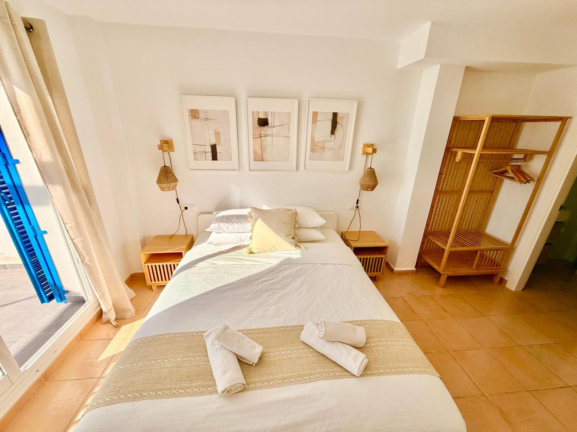 168m² 2 slaapkamer, 3 privé badkamer Appartement in Torremuelle Benalmádena Buitenkant foto