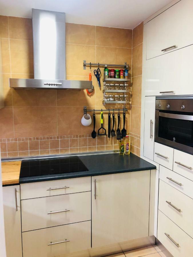 168m² 2 slaapkamer, 3 privé badkamer Appartement in Torremuelle Benalmádena Buitenkant foto